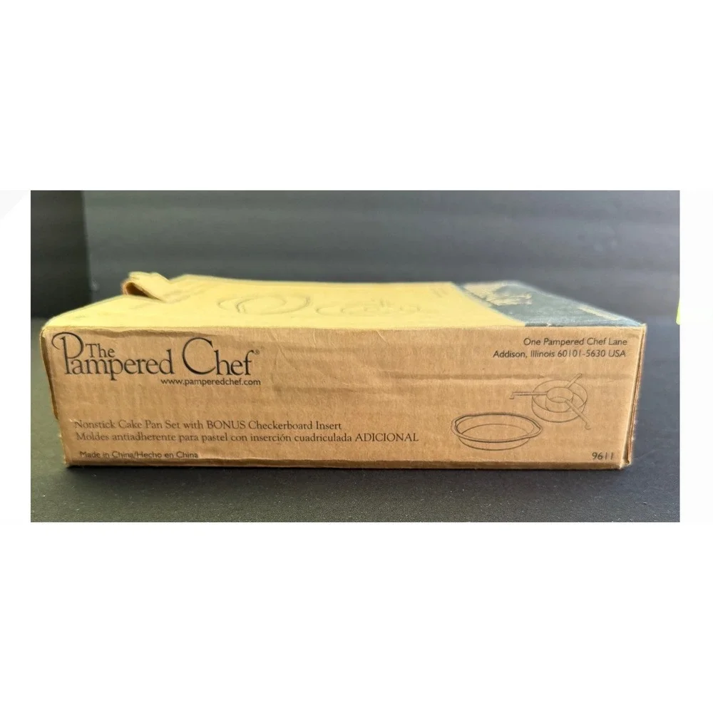 Pampered Chef 9611 Nonstick Cake Pan Set 9in 3pc Checkerboard Insert
